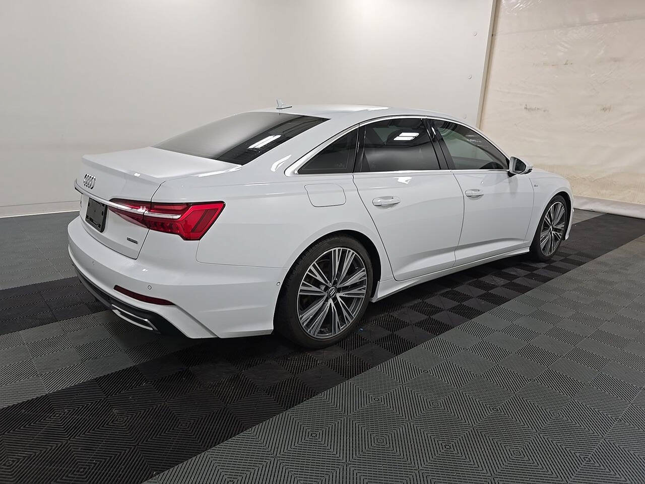 Used 2019 Audi A6 3.0T Premium Plus w/ Premium Plus Package AWD/4WD image 4