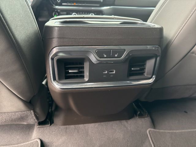 Used 2024 GMC Sierra 3500 SLT w/ SLT Premium Package AWD/4WD image 29