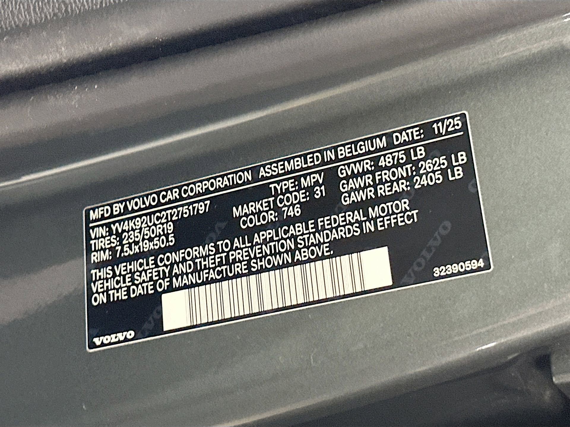 New 2026 Volvo XC40 B4 Plus w/ Climate Package FWD image 33