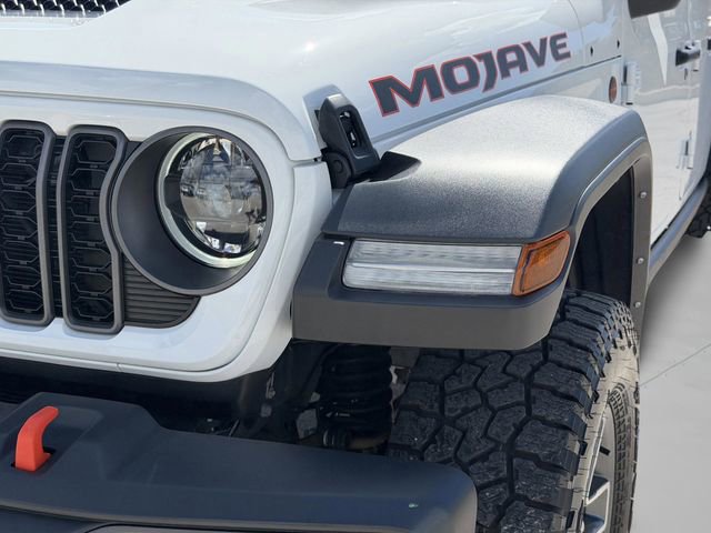 Used 2025 Jeep Gladiator Mojave w/ Convenience Group image 36