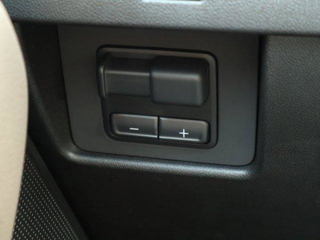 New 2025 GMC Canyon Denali image 39