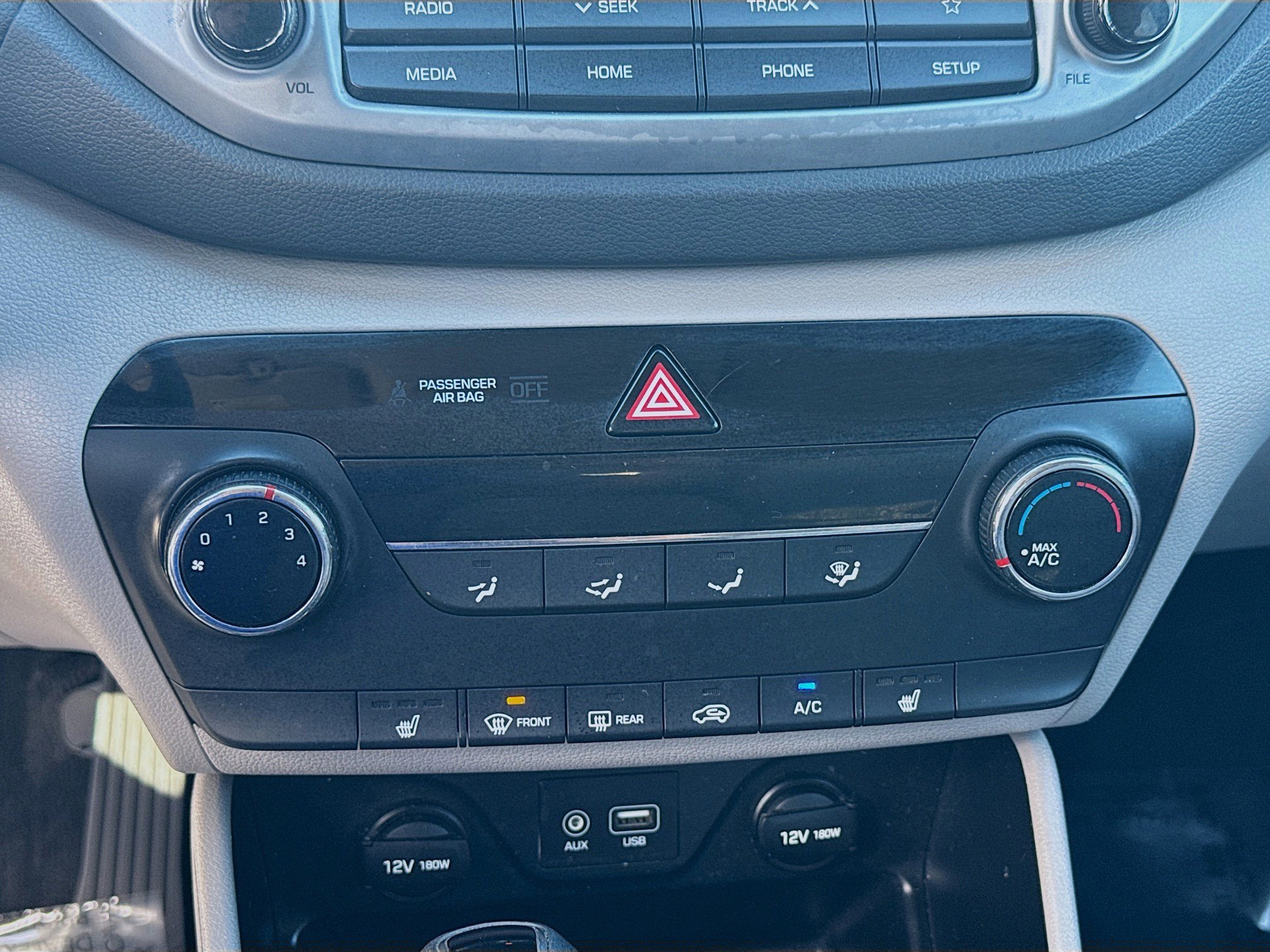 Used 2018 Hyundai Tucson SEL image 12