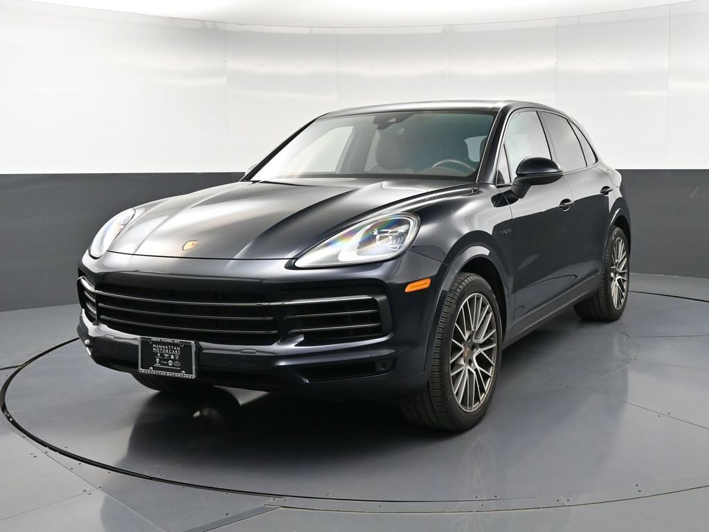 Certified 2023 Porsche Cayenne Platinum Edition AWD/4WD video 1