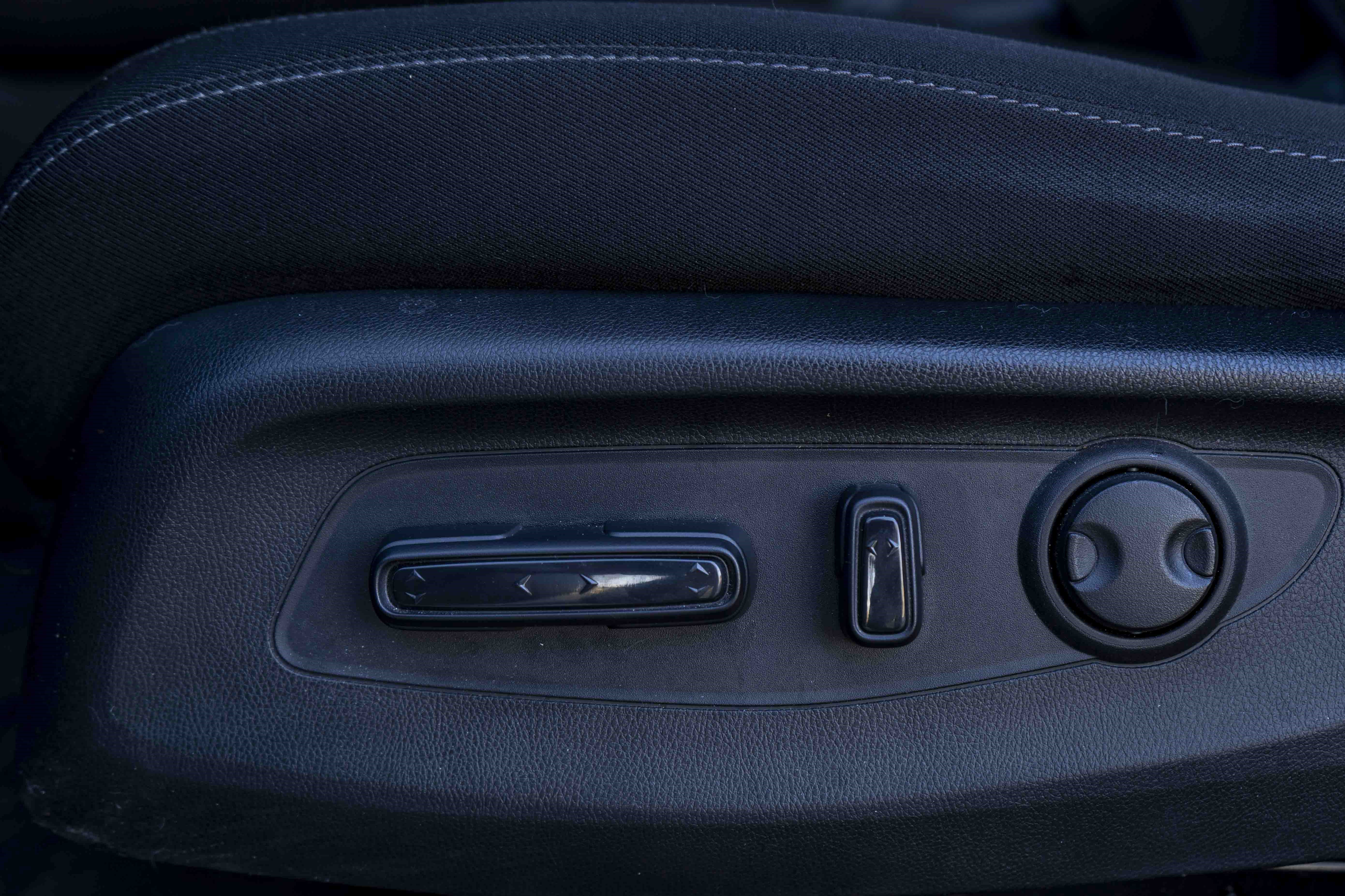 Certified 2023 Honda CR-V EX image 35