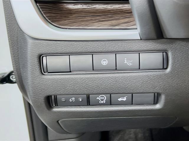 New 2026 Nissan Rogue Platinum w/ Platinum Premium Package image 9