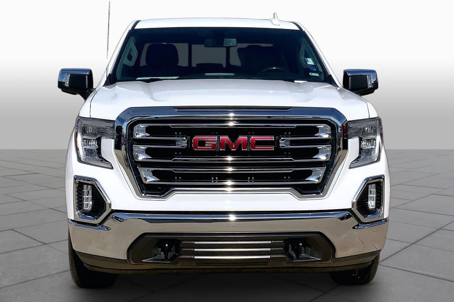 Used 2019 GMC Sierra 1500 SLT w/ SLT Premium Package AWD/4WD image 4