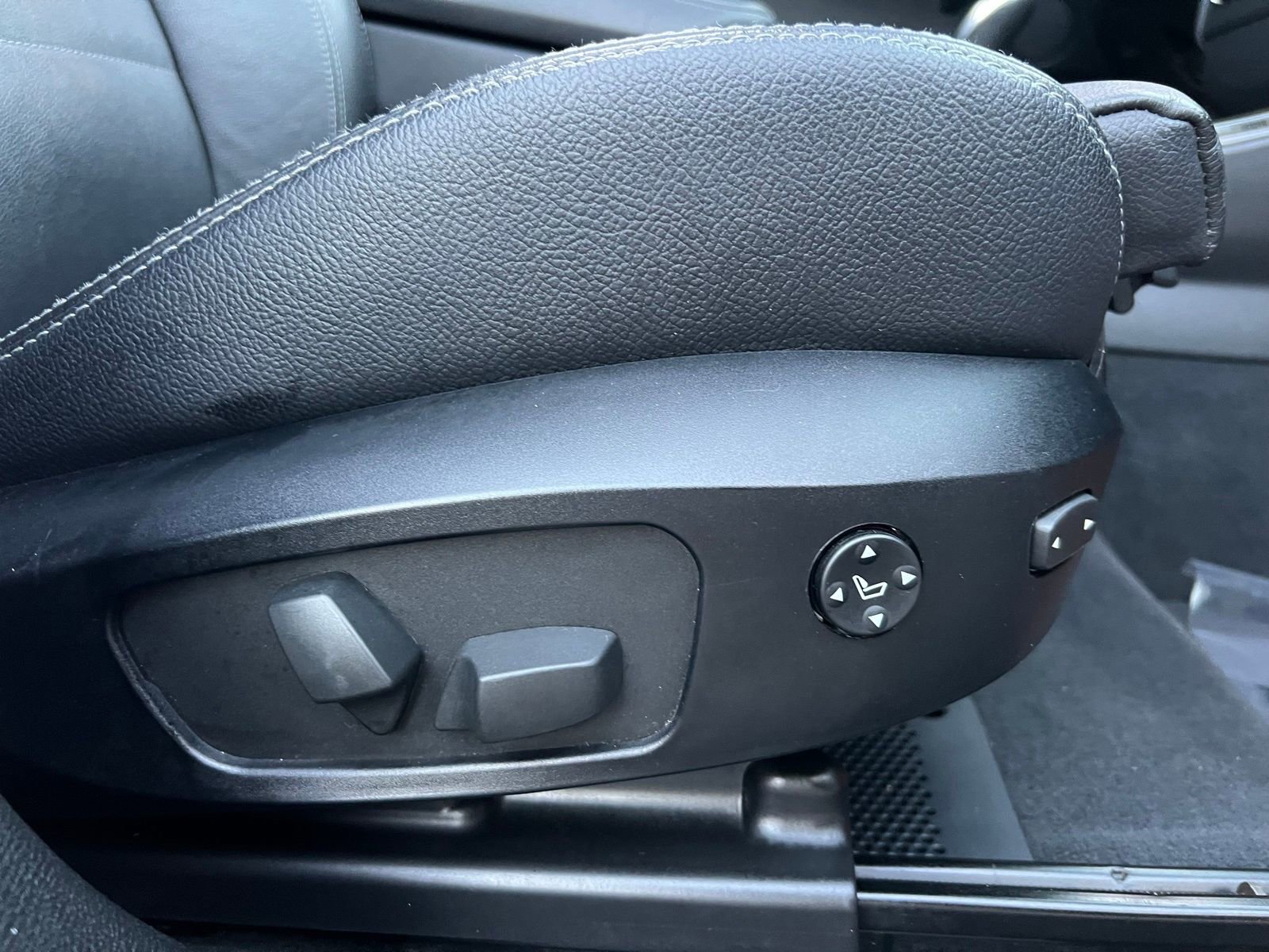 Used 2013 BMW X3 xDrive35i image 54