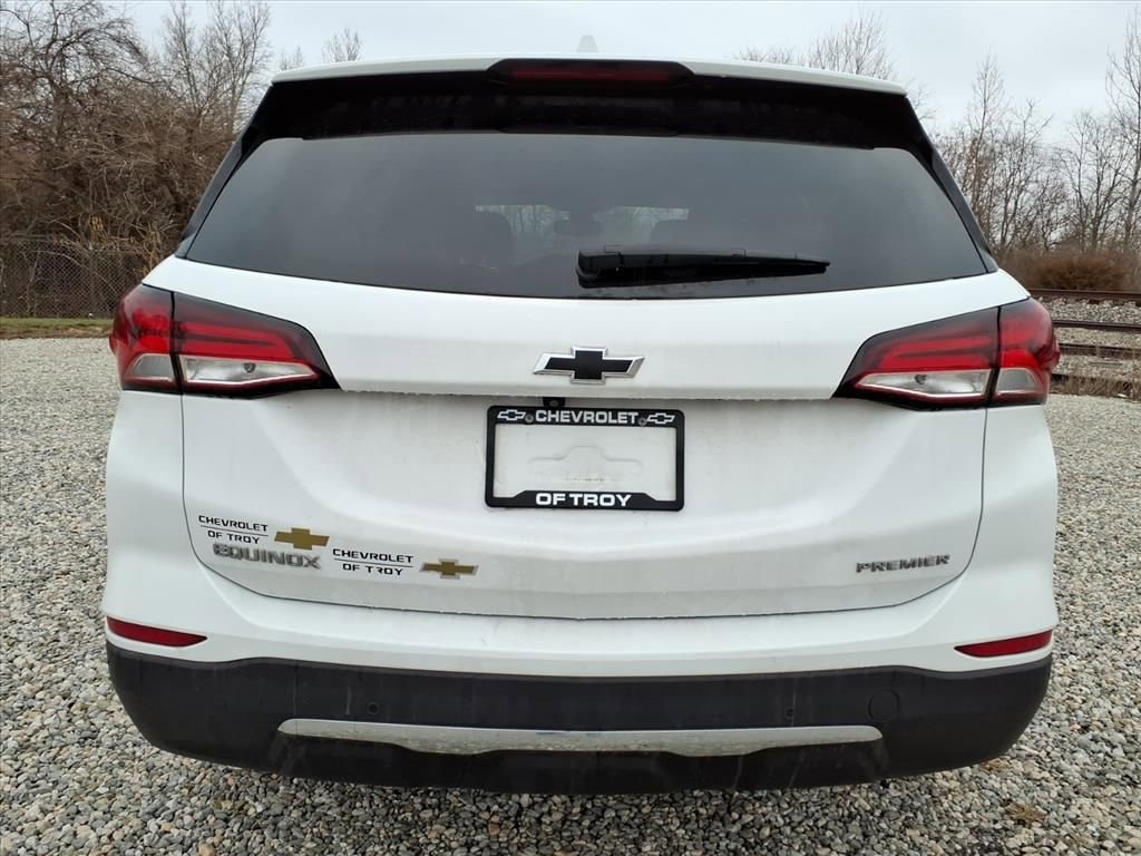 Used 2023 Chevrolet Equinox Premier image 8