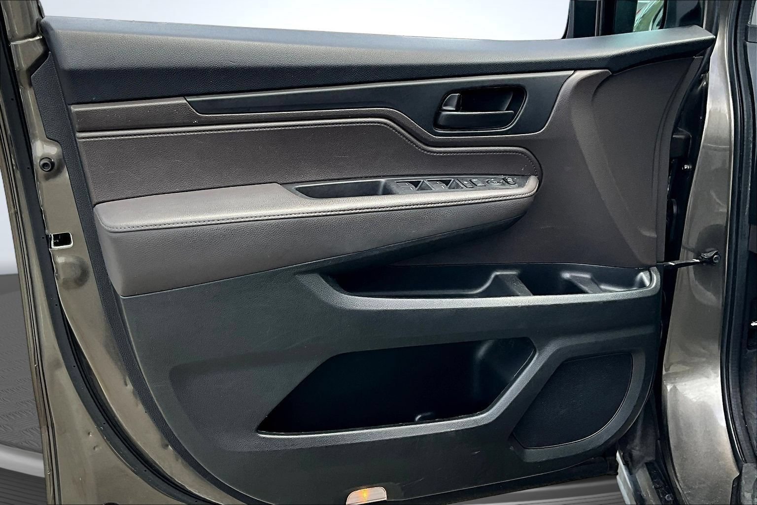 Used 2022 Honda Odyssey EX image 21