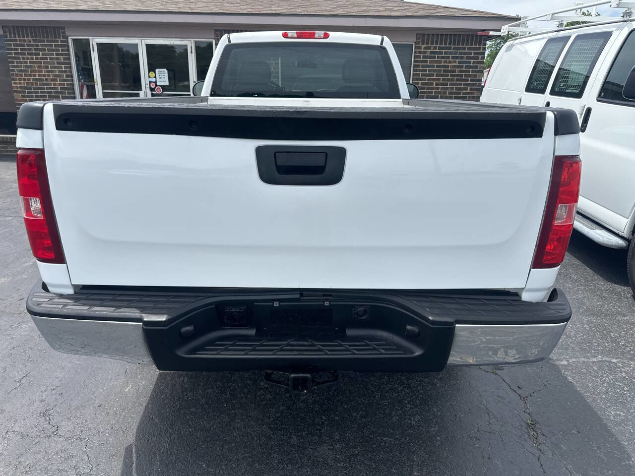 Used 2012 Chevrolet Silverado 1500 W/T RWD image 7
