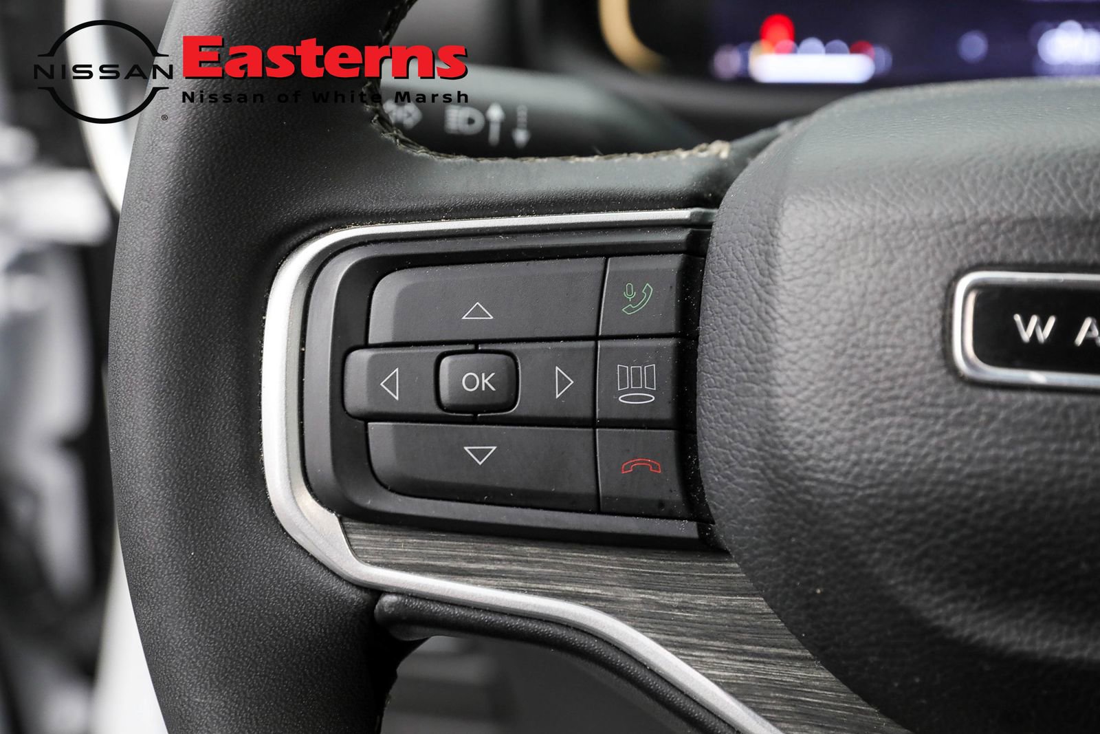 Used 2023 Jeep Wagoneer Series III w/ Preferred Equipment Group image 16