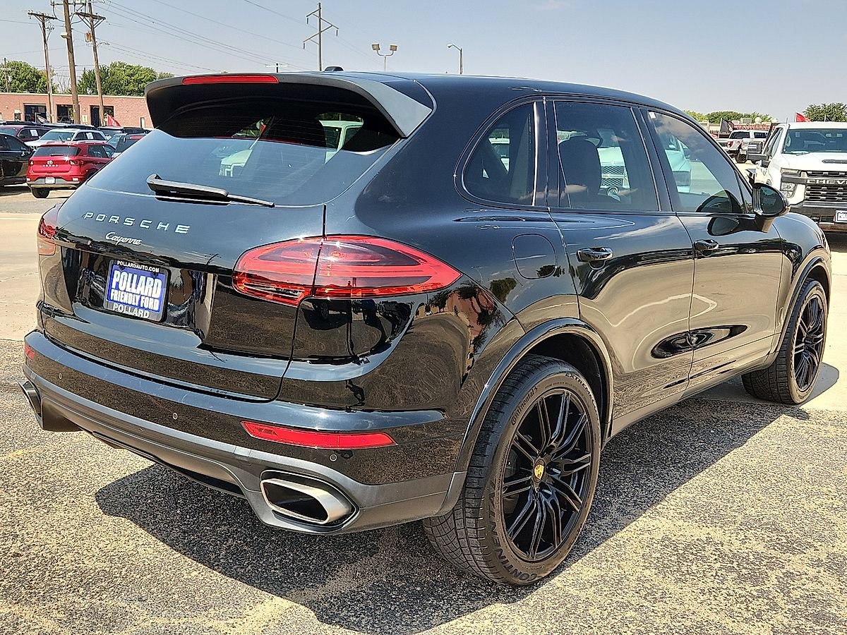 Used 2018 Porsche Cayenne Platinum Edition AWD/4WD image 3