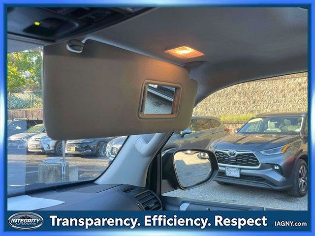 Certified 2019 Toyota 4Runner Limited image 32