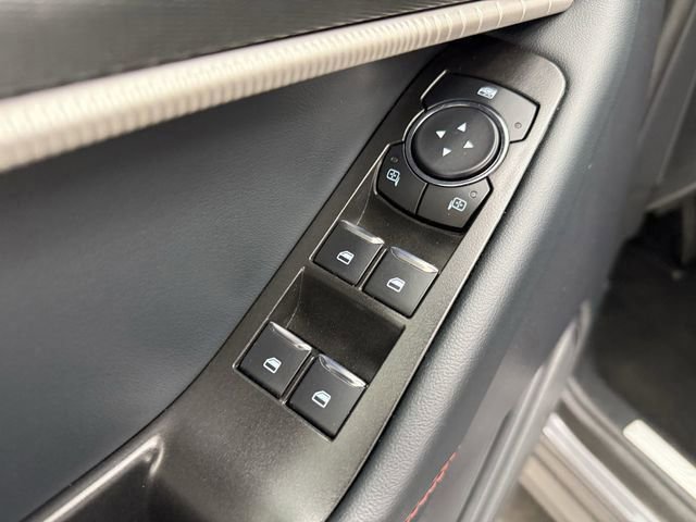 Used 2025 Ford Explorer ST-Line AWD/4WD image 11