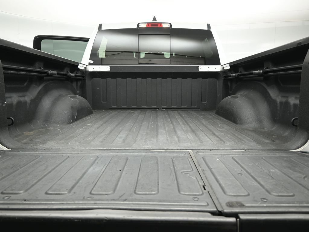 Used 2019 RAM 1500 Laramie image 25