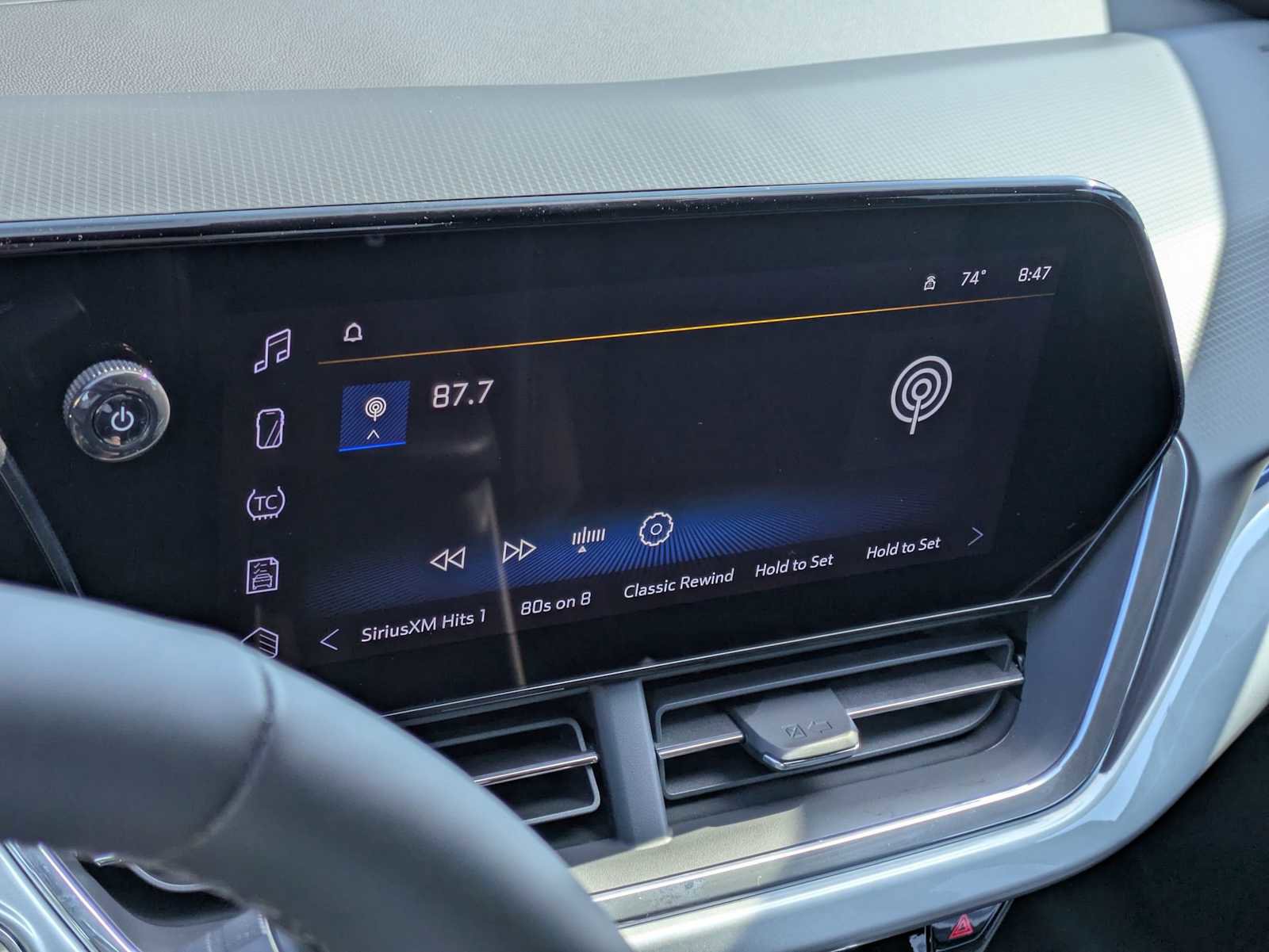New 2026 Chevrolet Trax LT w/ Driver Confidence Package FWD image 30