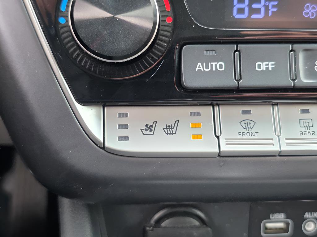 Used 2018 Hyundai Sonata Limited w/ Cargo Package image 32