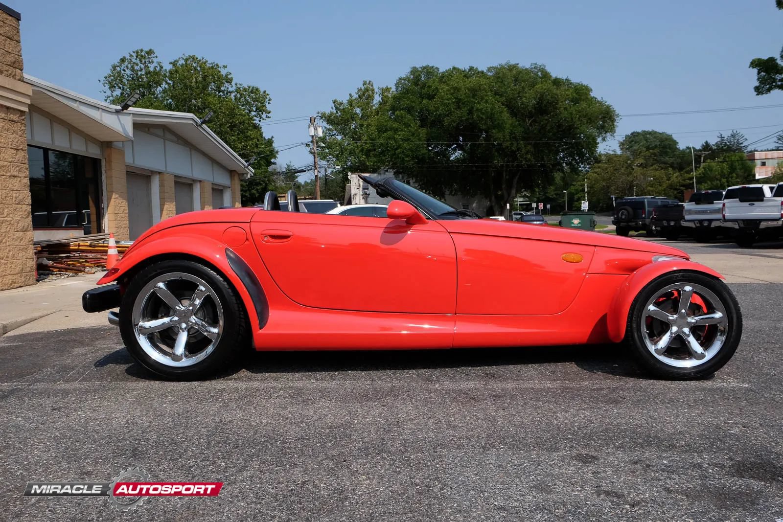 Used 1999 Plymouth Prowler RWD image 9