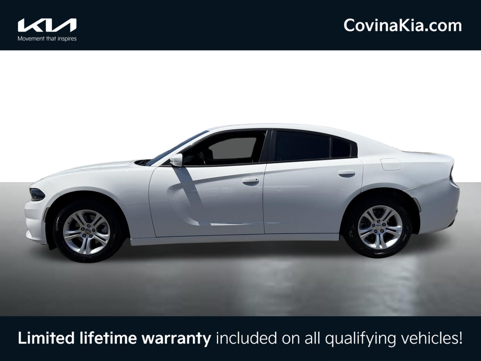 Used 2022 Dodge Charger SXT w/ Leather Interior Group RWD image 5