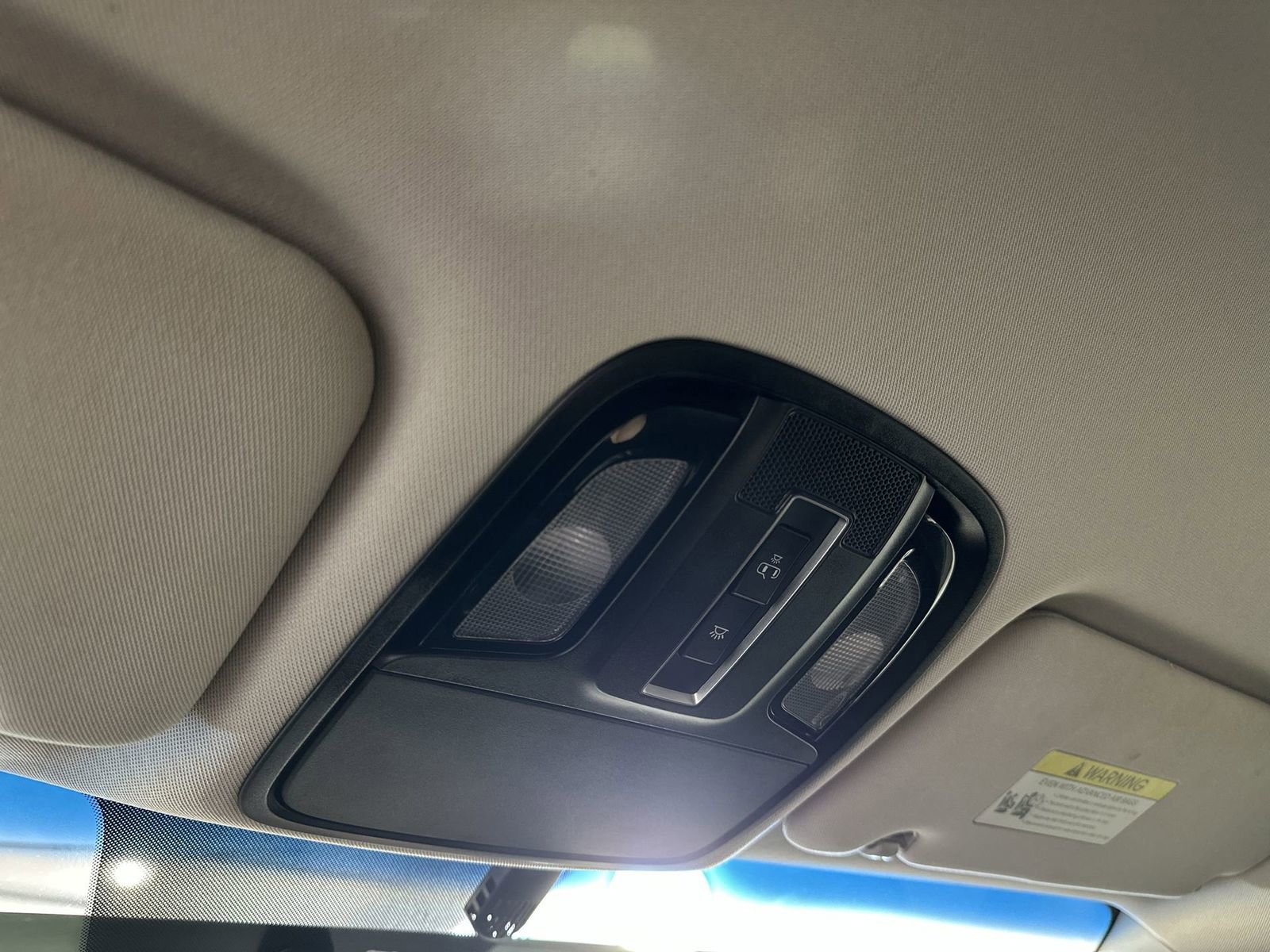 Used 2020 Kia Sorento S image 26