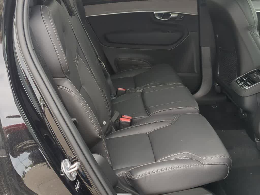 New 2026 Volvo XC90 B6 Ultra w/ Protection Package AWD/4WD image 19