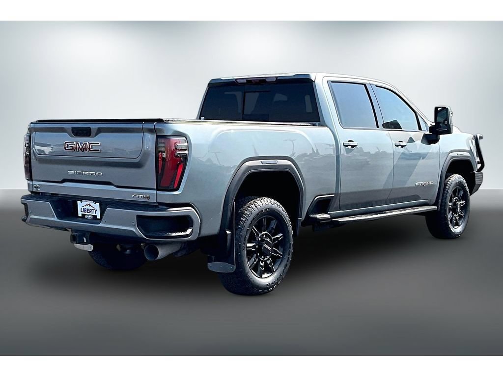 Used 2024 GMC Sierra 3500 AT4 w/ AT4 Premium Plus Package AWD/4WD image 6