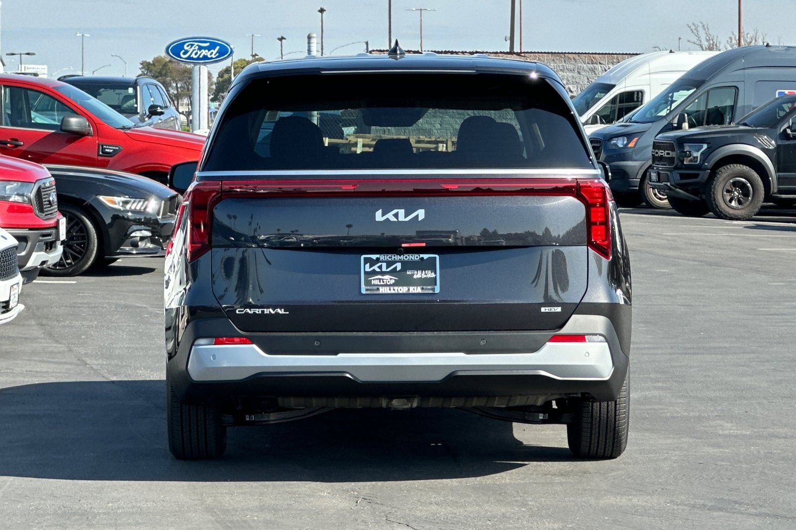 New 2026 Kia Carnival LXS image 5