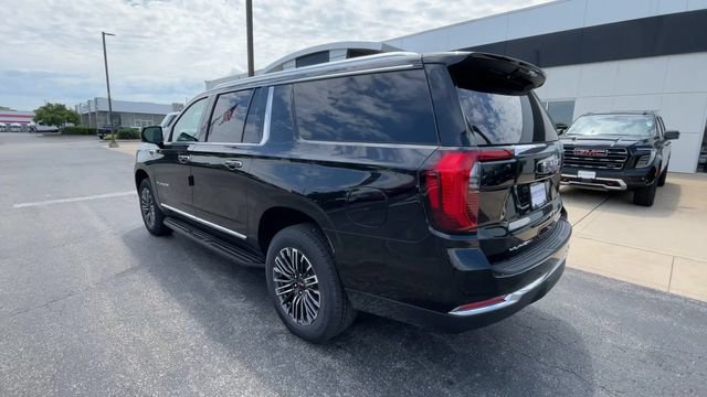 New 2026 GMC Yukon XL Elevation w/ Elevation Premium Package AWD/4WD image 8