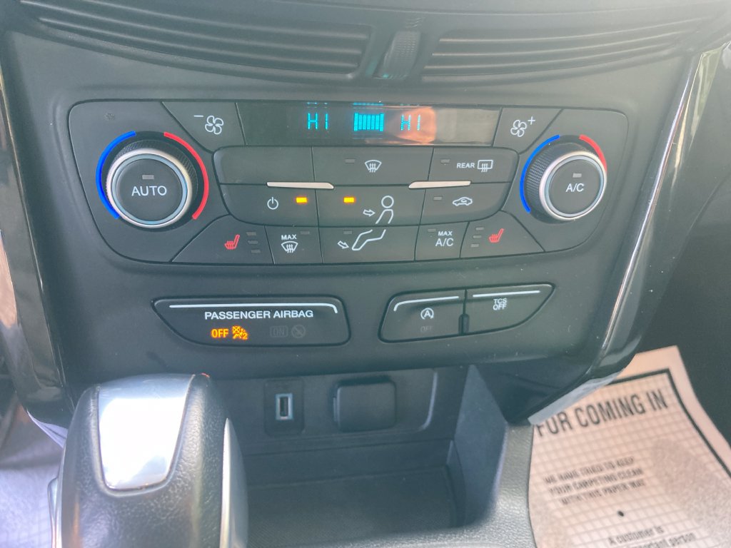 Used 2019 Ford Escape SE FWD image 27