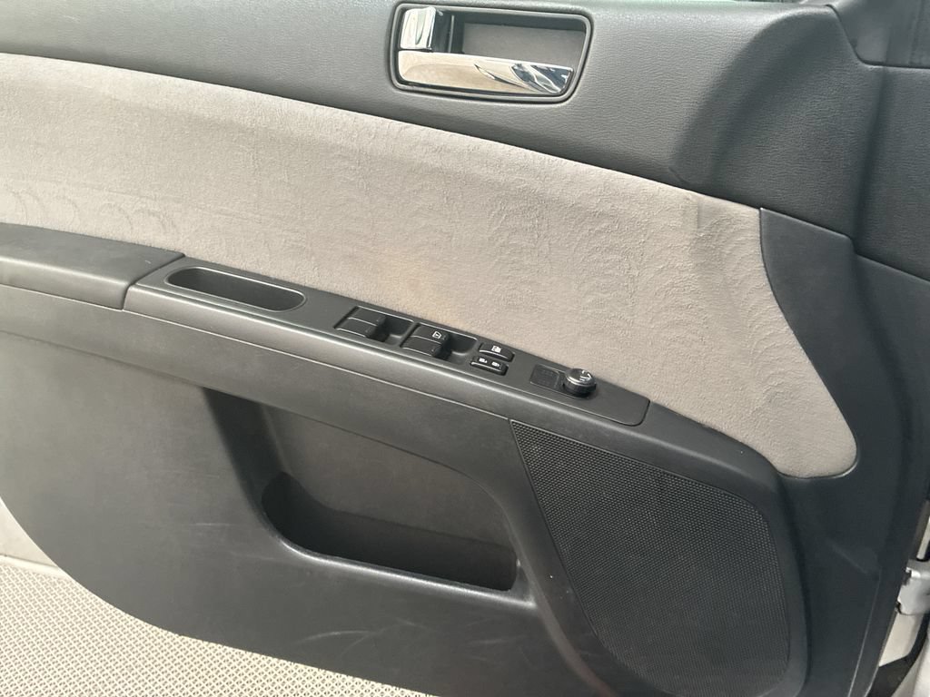 Used 2011 Nissan Sentra 2.0 S FWD image 23