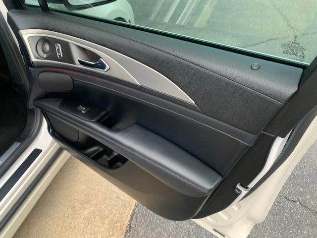 Used 2017 Lincoln MKZ Reserve w/ Climate Package image 14