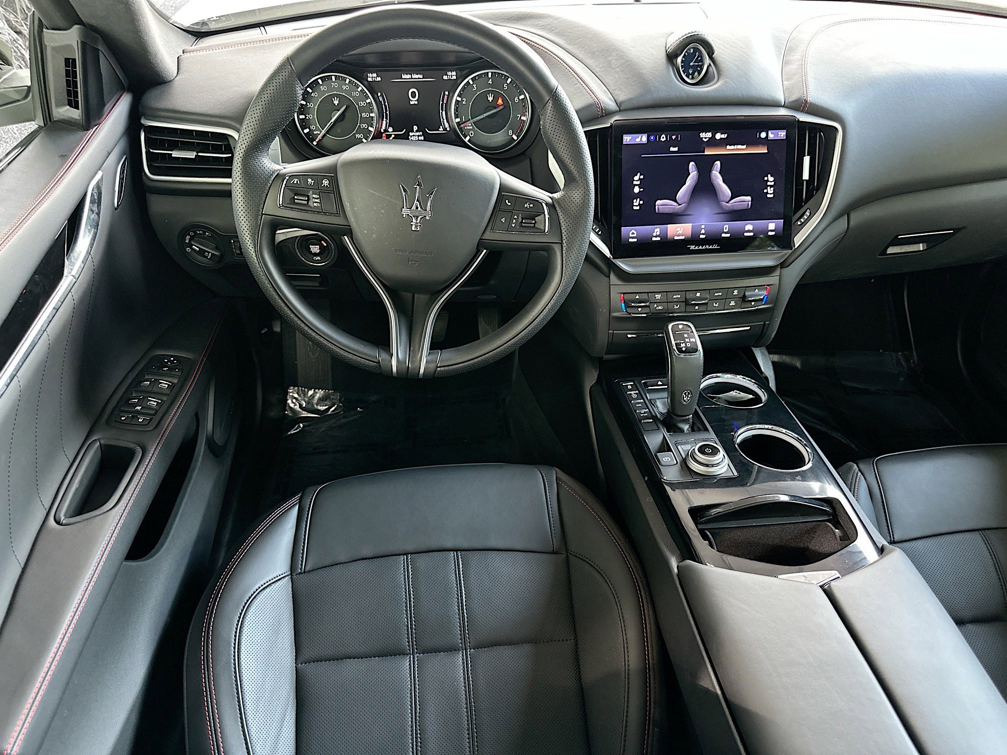 Used 2024 Maserati Ghibli Modena Q4 image 24