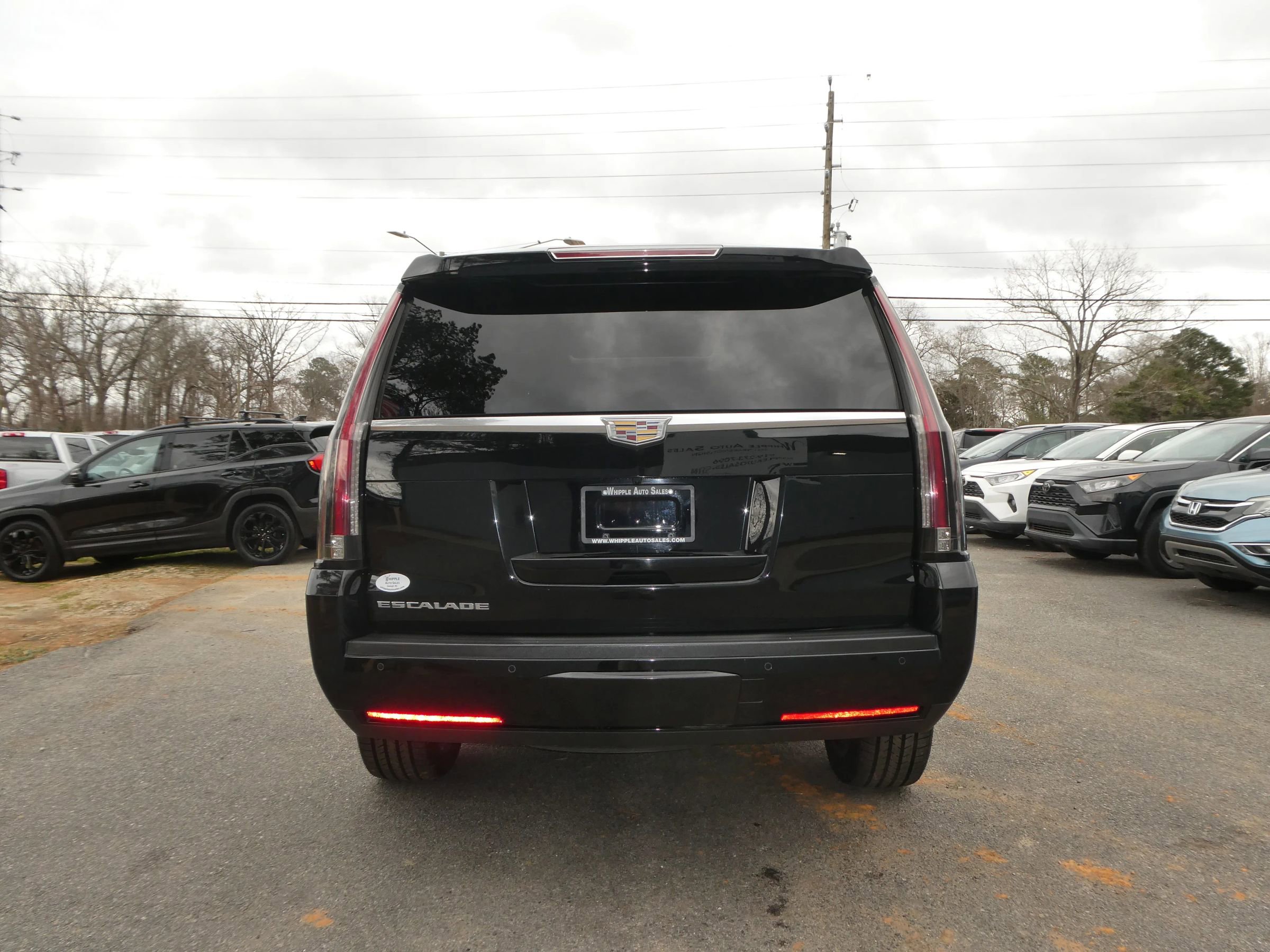 Used 2016 Cadillac Escalade Luxury image 6