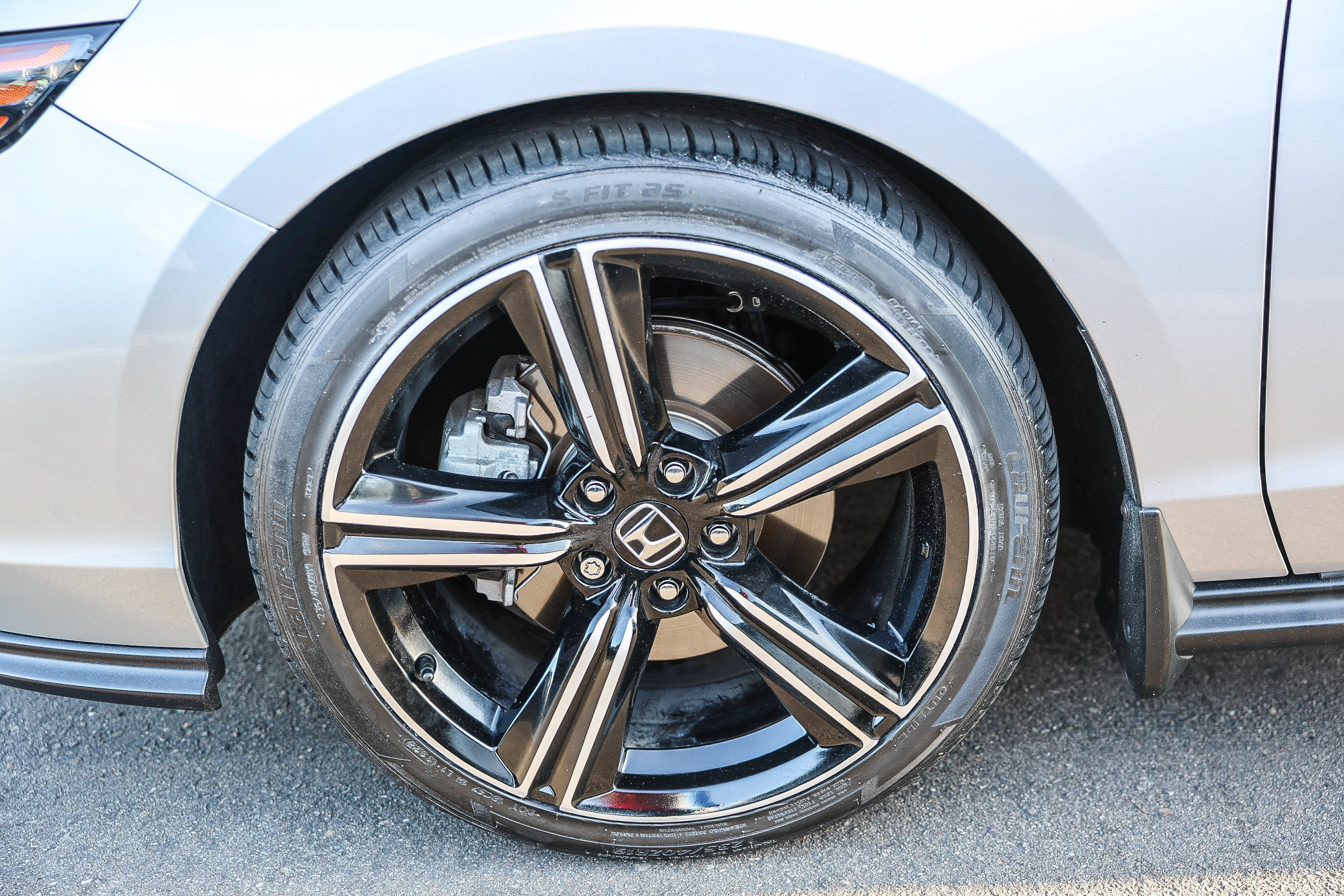 Certified 2023 Honda Accord Sport image 27