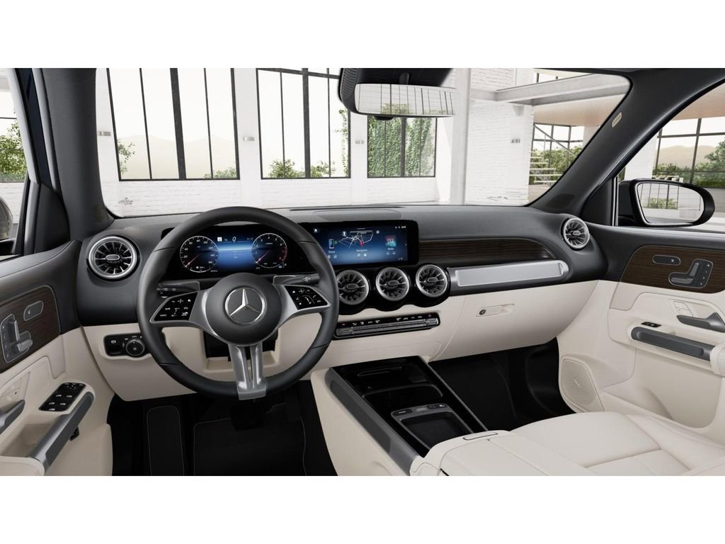 New 2026 Mercedes-Benz GLB 250 image 3