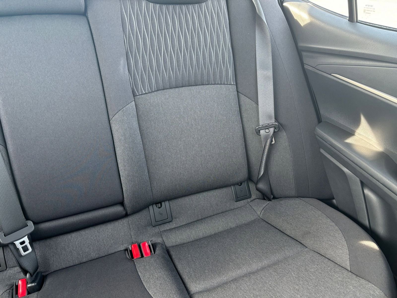 Used 2025 Toyota Camry LE image 36