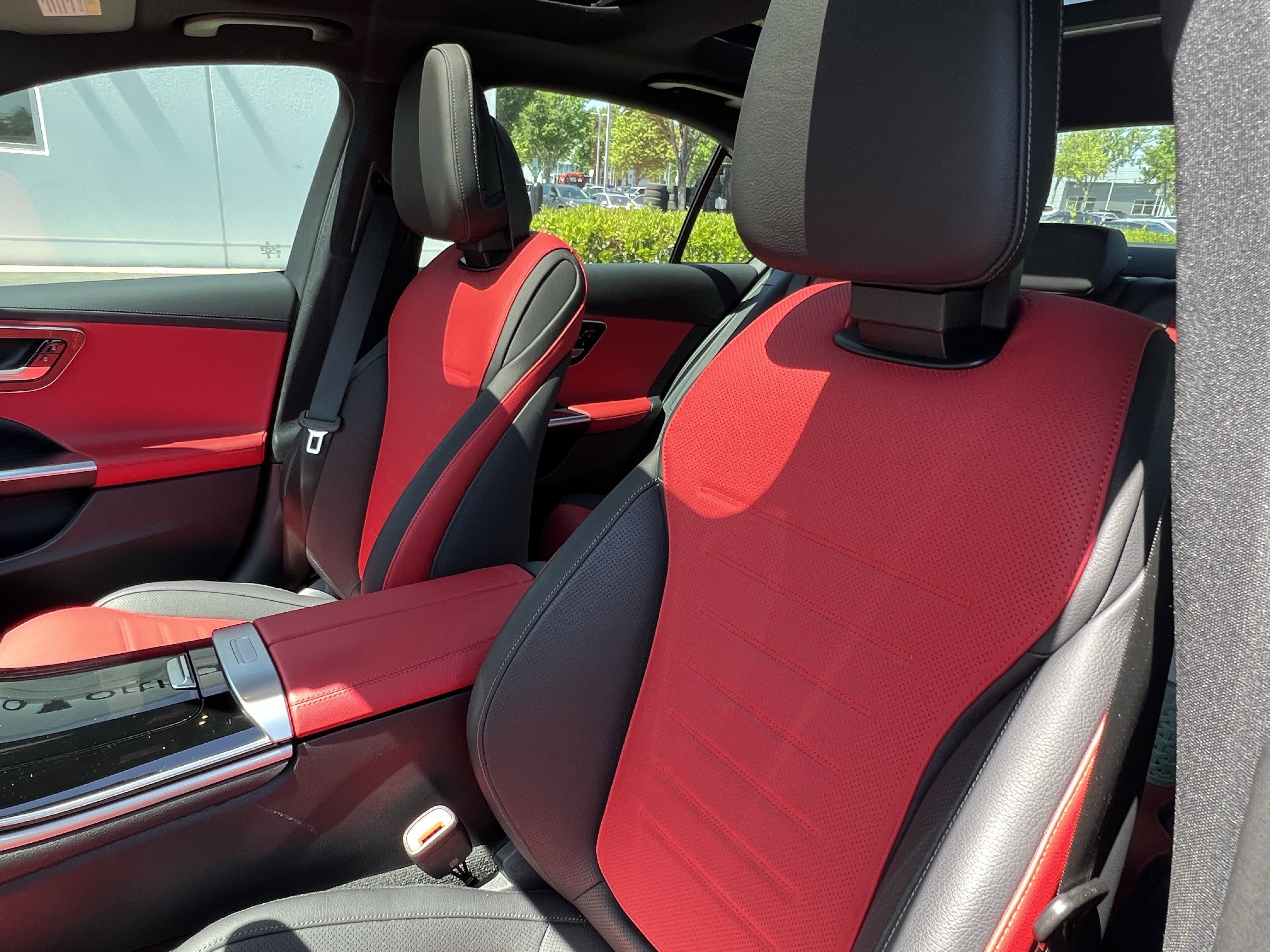 Used 2025 Mercedes-Benz C 43 AMG 4MATIC Sedan image 16