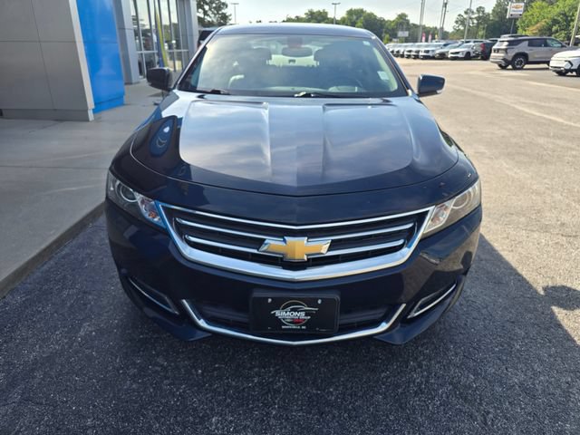Used 2018 Chevrolet Impala LT w/ LT Convenience Package FWD image 8