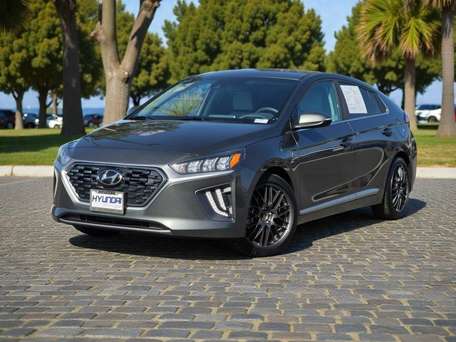 Used 2022 Hyundai Ioniq SEL image 2