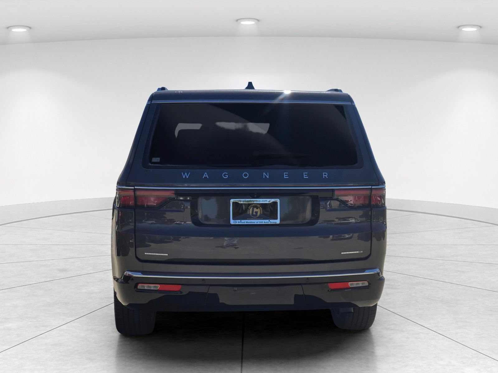 Used 2022 Jeep Wagoneer Series II w/ Premium Group I AWD/4WD image 4