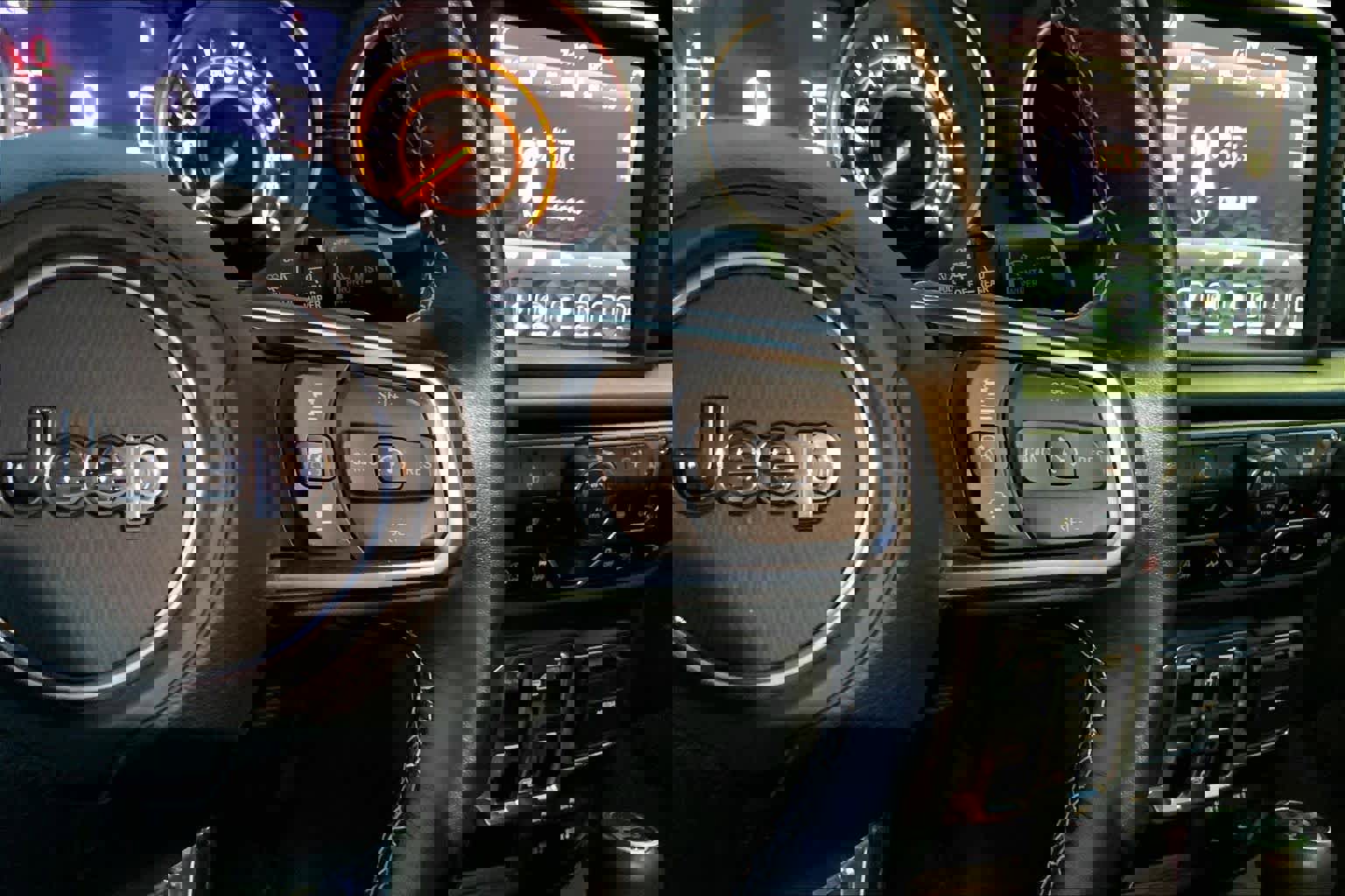 Used 2019 Jeep Wrangler Unlimited Sahara image 23