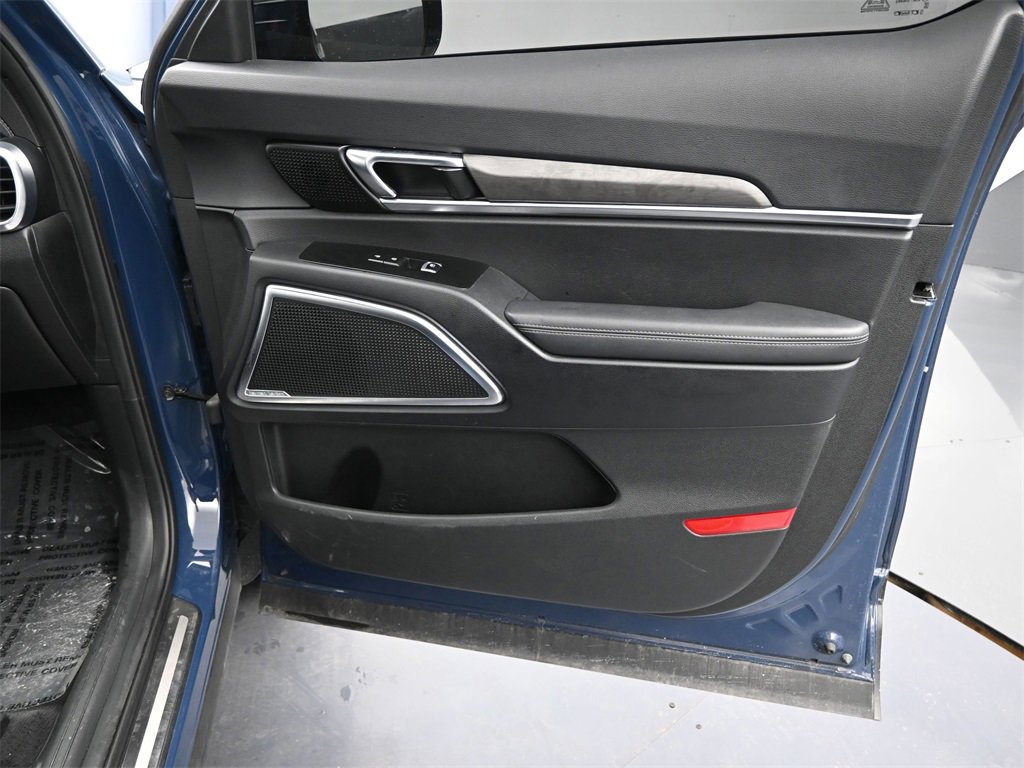 Certified 2023 Kia Telluride SX X-Line image 23