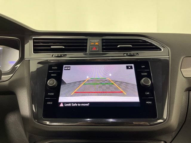 Used 2023 Volkswagen Tiguan SE R-Line FWD image 26