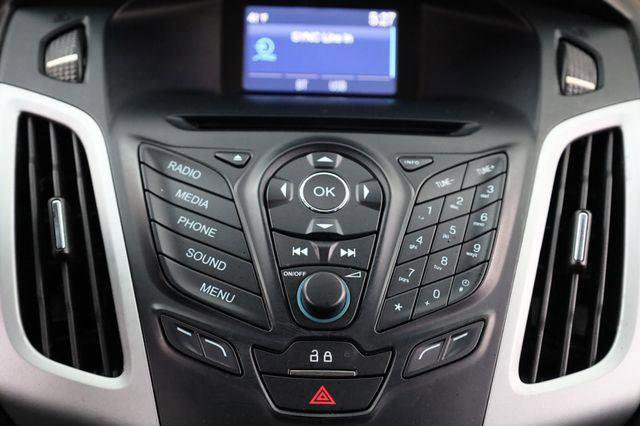 Used 2014 Ford Focus SE FWD image 31