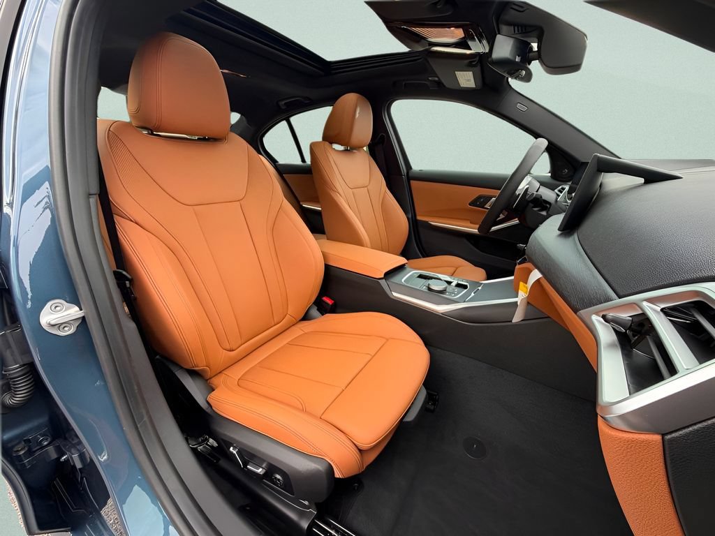 New 2026 BMW 330i Sedan w/ M Sport Package RWD image 23