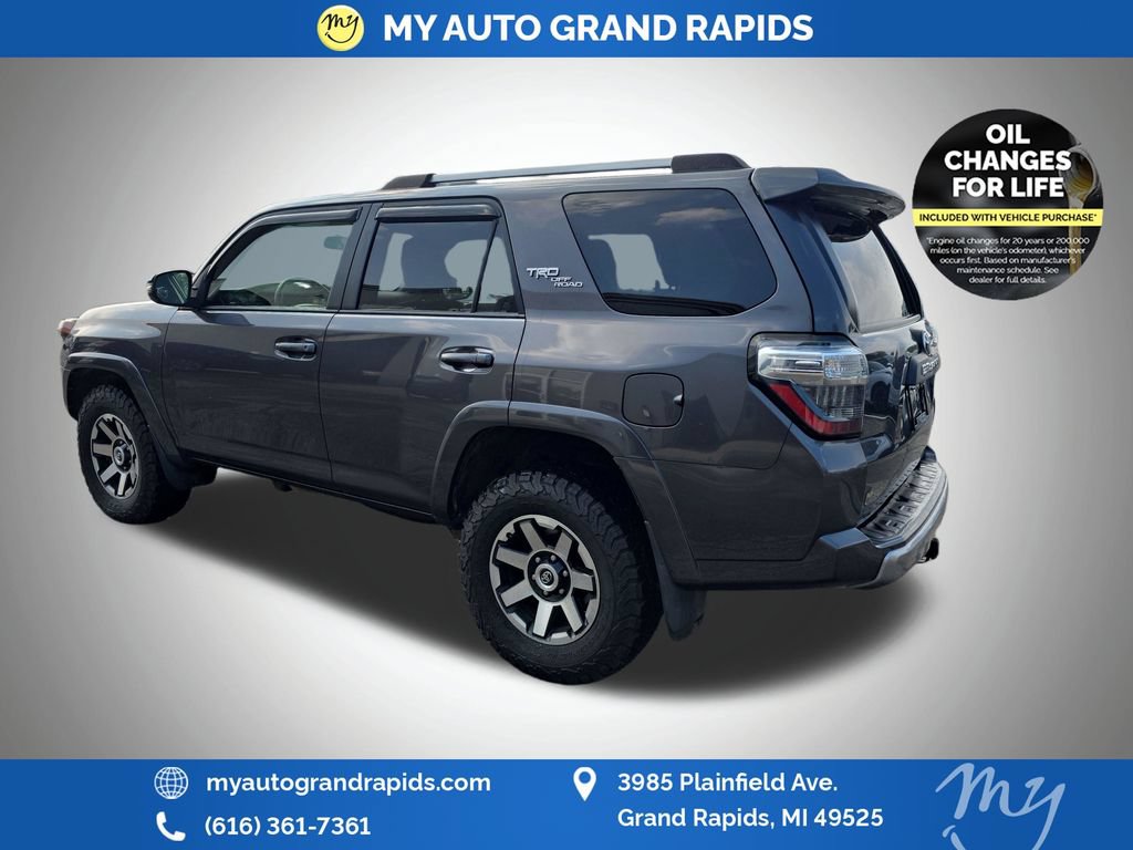 Used 2017 Toyota 4Runner TRD Off-Road Premium AWD/4WD image 5