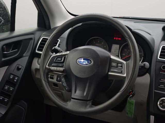 Used 2016 Subaru Forester 2.5i AWD/4WD image 18