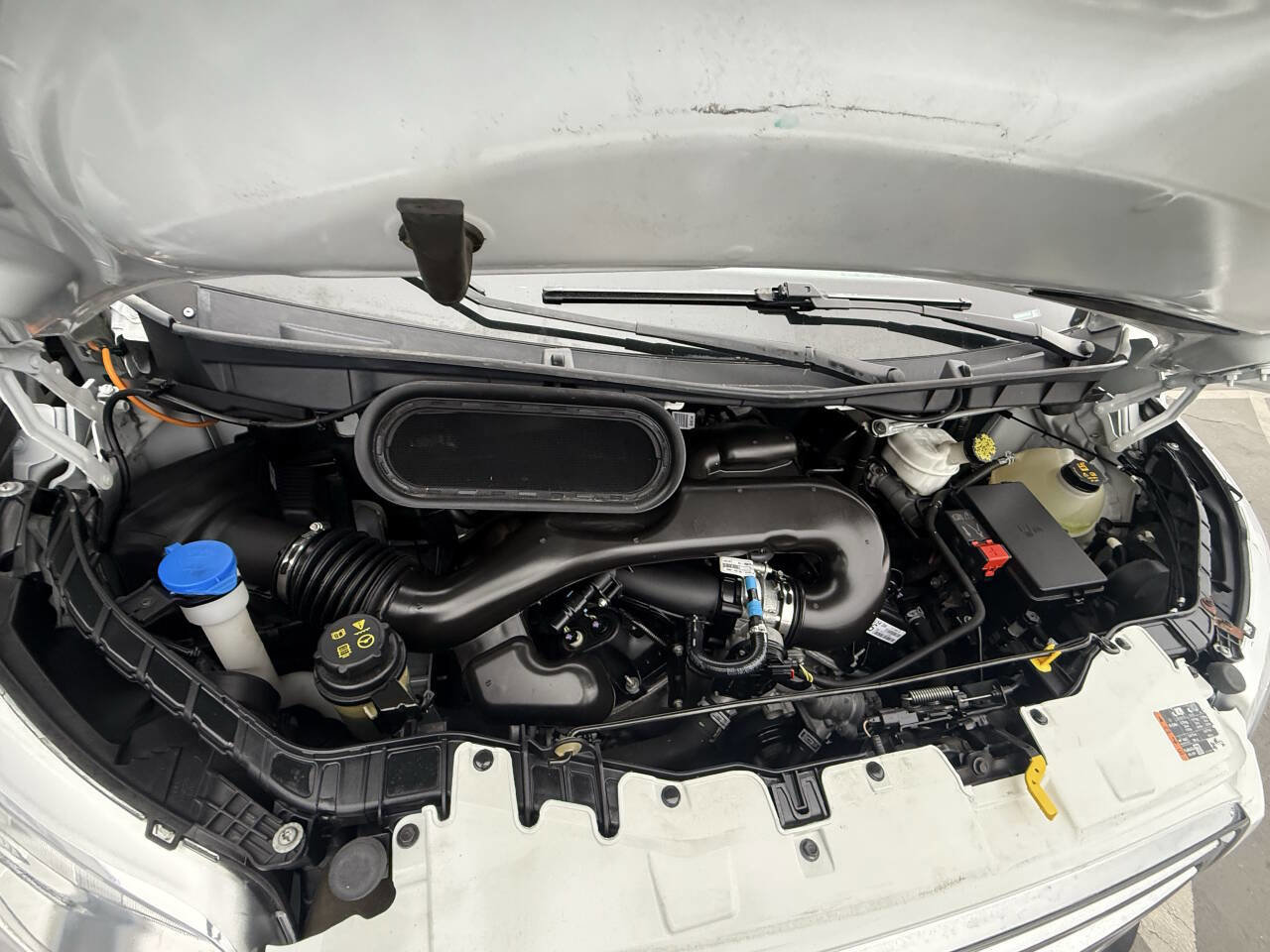 Used 2019 Ford Transit 250 130 Low Roof w/ Exterior Upgrade Package image 16