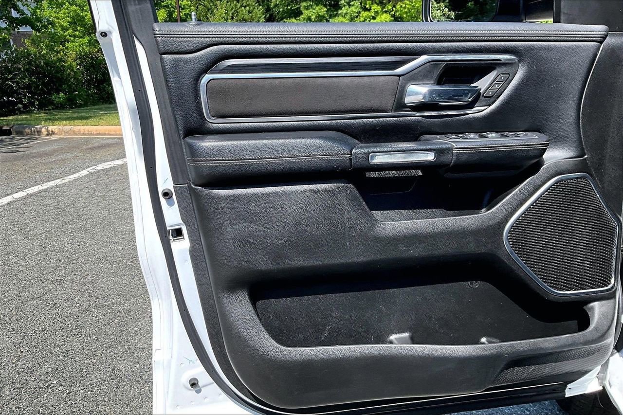 Used 2023 RAM 1500 Laramie AWD/4WD image 26