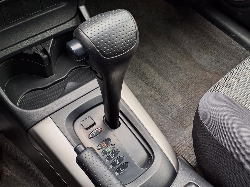 Used 2005 Toyota RAV4 4WD image 27